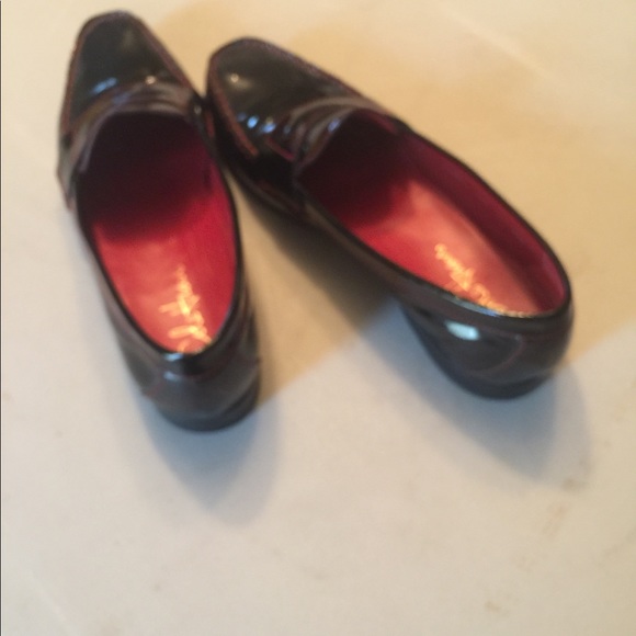 Shoes - Picture 1 of 6